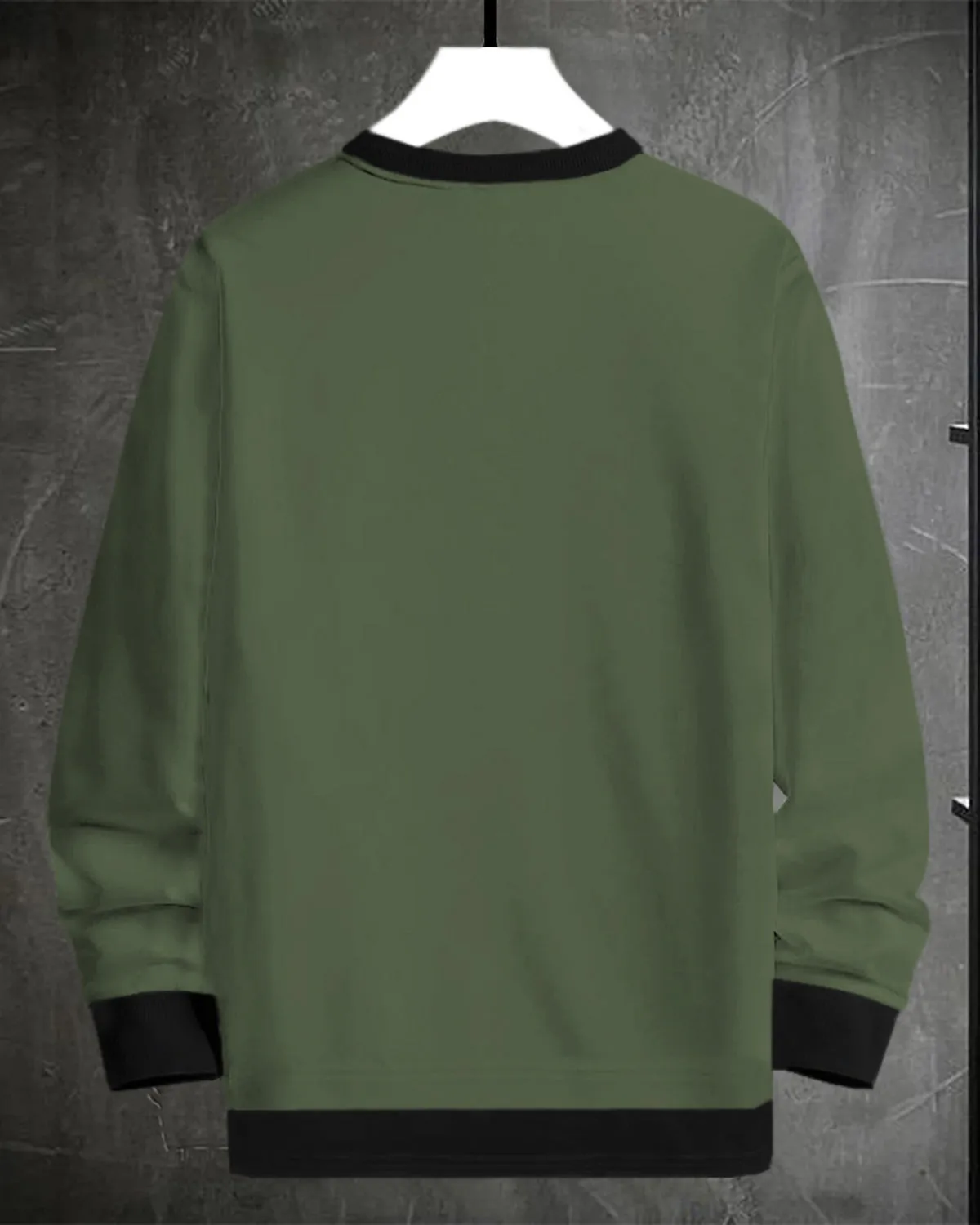 Men Printed Olivegreen Black Cuffed Sleeve T-Shirt